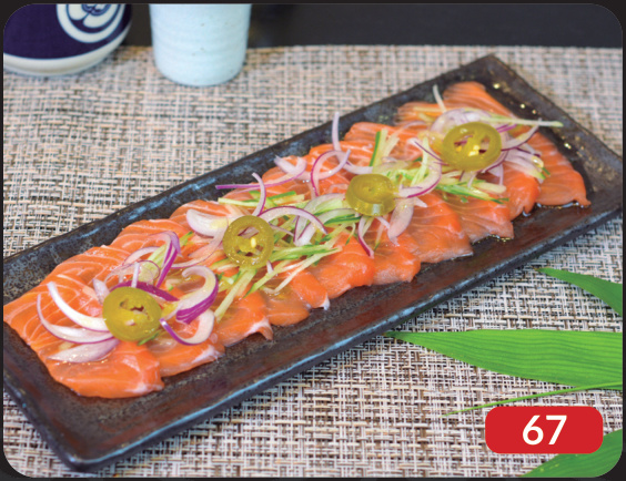 Carpaccio de salmón con jalapeño